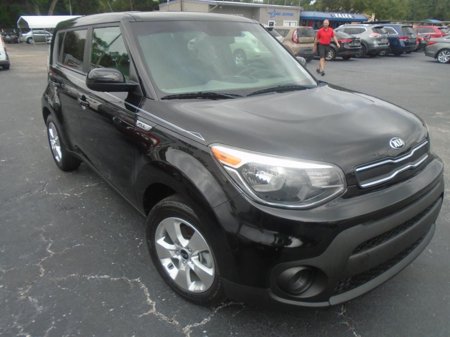 2018 Kia Soul Base 6M (KNDJN2A2XJ7) with an 1.6L L4 DOHC 16V engine, 6M transmission, located at 6112 N Florida Avenue, Tampa, FL, 33604, (888) 521-5131, 27.954929, -82.459534 - Photo#2