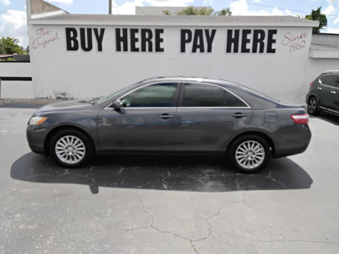 2009 GRAY /Grey Toyota Camry CE 5-Spd AT (4T1BE46K59U) with an 2.4L L4 DOHC 16V engine, 5-Speed Automatic Overdrive transmission, located at 6112 N Florida Avenue, Tampa, FL, 33604, (888) 521-5131, 27.954929, -82.459534 - 499$ down plus tax & tag. - Photo#0