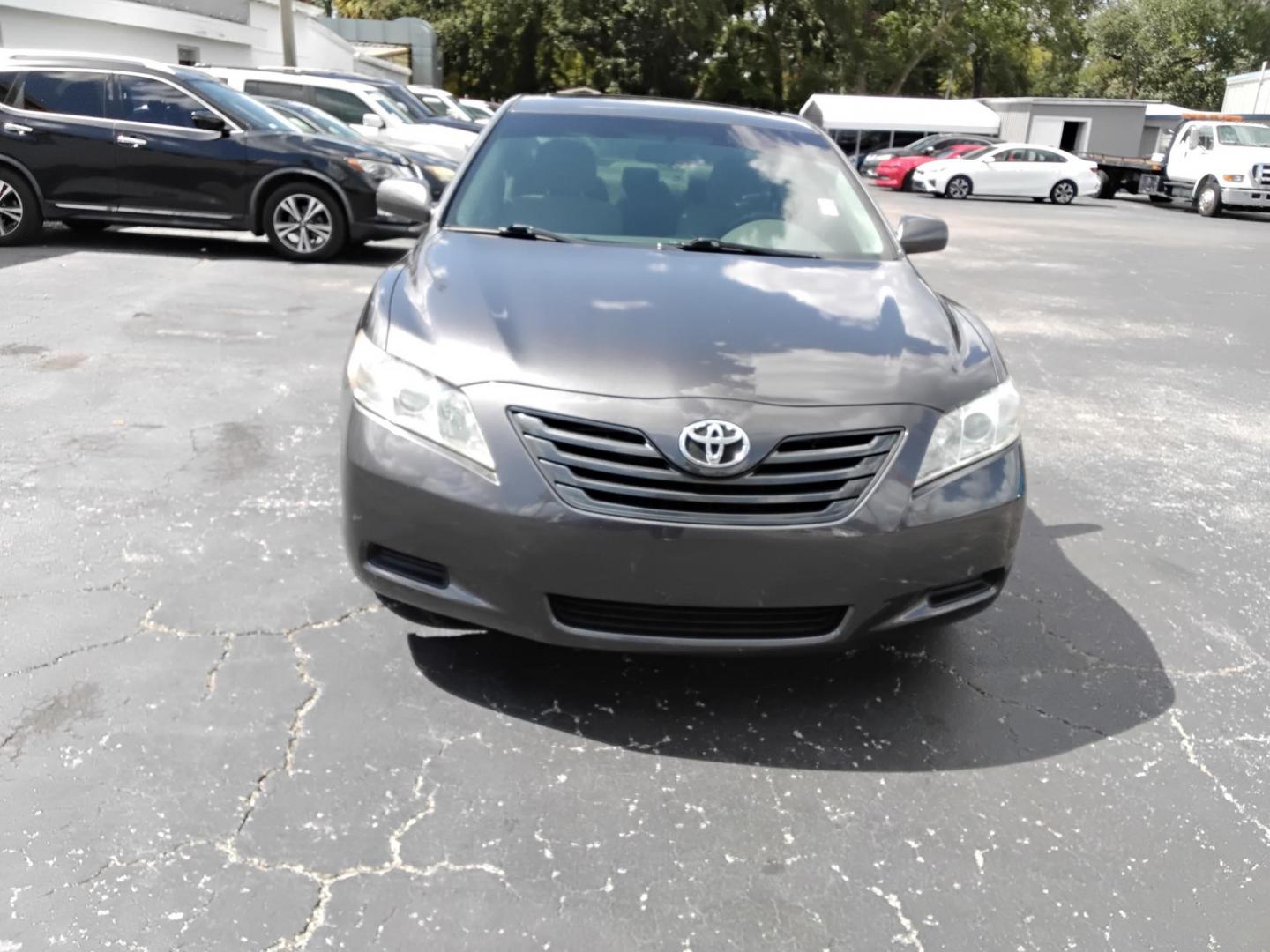 2009 GRAY /Grey Toyota Camry CE 5-Spd AT (4T1BE46K59U) with an 2.4L L4 DOHC 16V engine, 5-Speed Automatic Overdrive transmission, located at 6112 N Florida Avenue, Tampa, FL, 33604, (888) 521-5131, 27.954929, -82.459534 - 499$ down plus tax & tag. - Photo#2