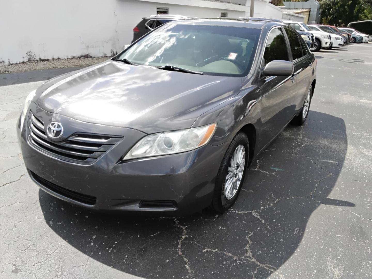 2009 GRAY /Grey Toyota Camry CE 5-Spd AT (4T1BE46K59U) with an 2.4L L4 DOHC 16V engine, 5-Speed Automatic Overdrive transmission, located at 6112 N Florida Avenue, Tampa, FL, 33604, (888) 521-5131, 27.954929, -82.459534 - 499$ down plus tax & tag. - Photo#3