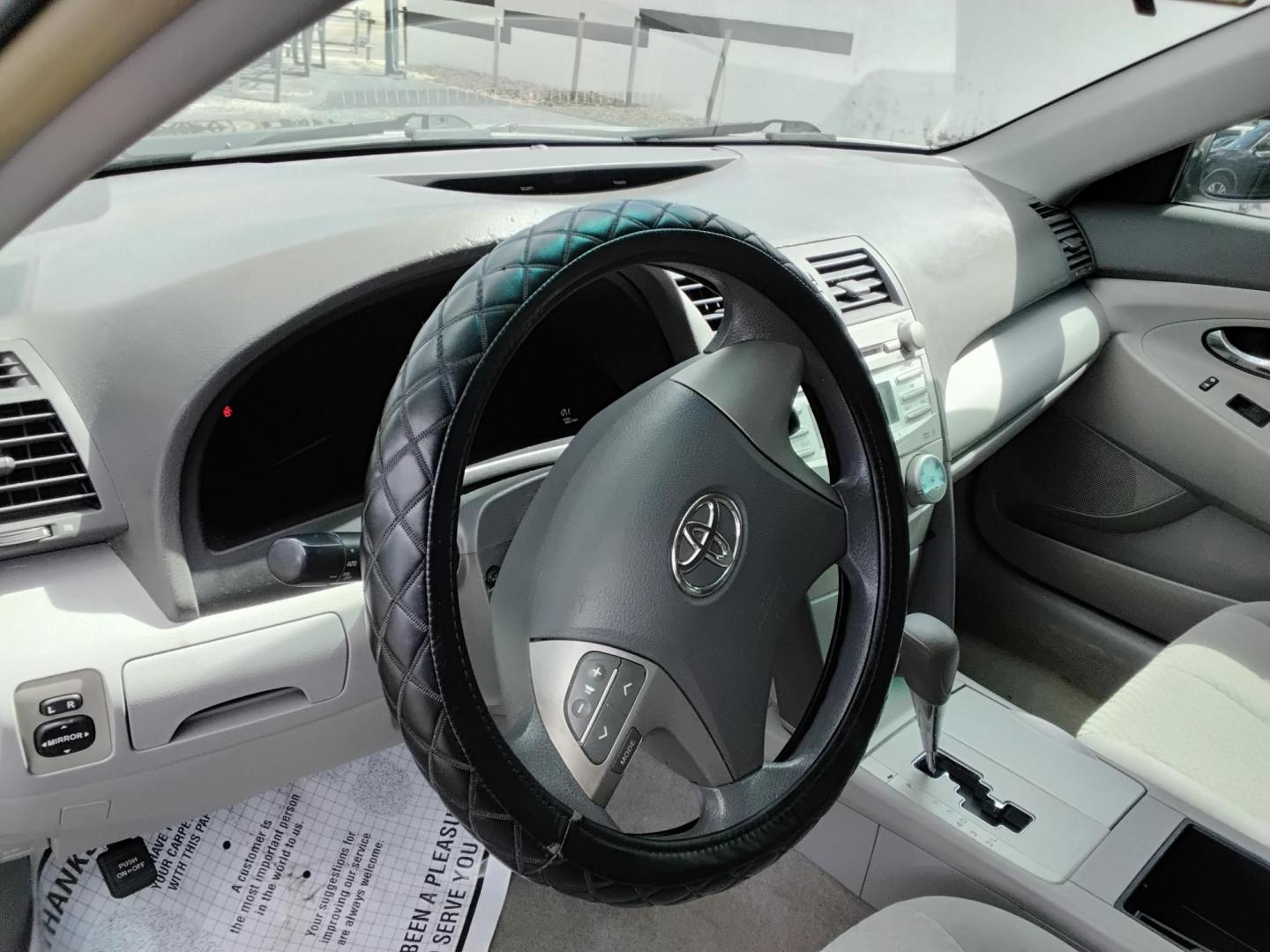 2009 GRAY /Grey Toyota Camry CE 5-Spd AT (4T1BE46K59U) with an 2.4L L4 DOHC 16V engine, 5-Speed Automatic Overdrive transmission, located at 6112 N Florida Avenue, Tampa, FL, 33604, (888) 521-5131, 27.954929, -82.459534 - 499$ down plus tax & tag. - Photo#10