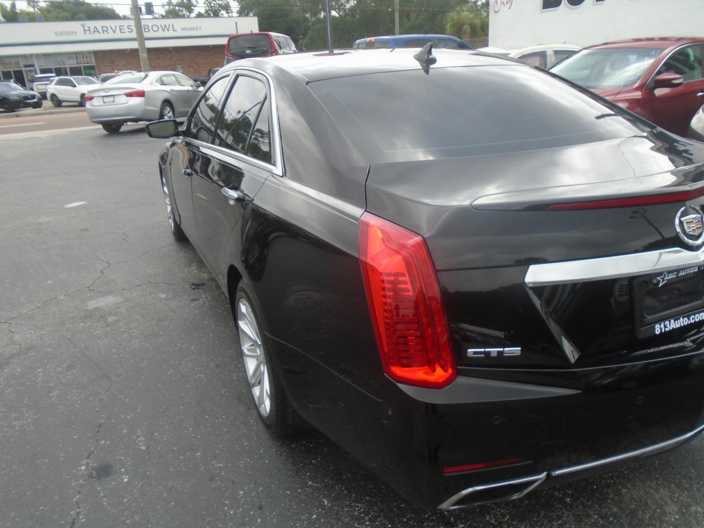 2014 Cadillac CTS 2.0L Turbo Luxury RWD (1G6AR5SX0E0) with an 2.0L L4 DOHC 24V TURBO engine, 6-Speed Automatic transmission, located at 6112 N Florida Avenue, Tampa, FL, 33604, (888) 521-5131, 27.954929, -82.459534 - Photo#4