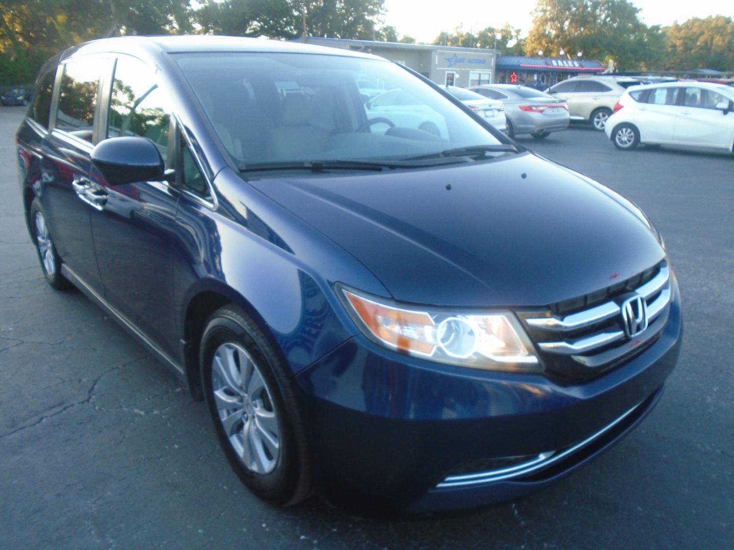 2015 Honda Odyssey EX (5FNRL5H4XFB) with an 3.5L V6 SOHC 24V engine, 6-Speed Automatic transmission, located at 6112 N Florida Avenue, Tampa, FL, 33604, (888) 521-5131, 27.954929, -82.459534 - Photo#2