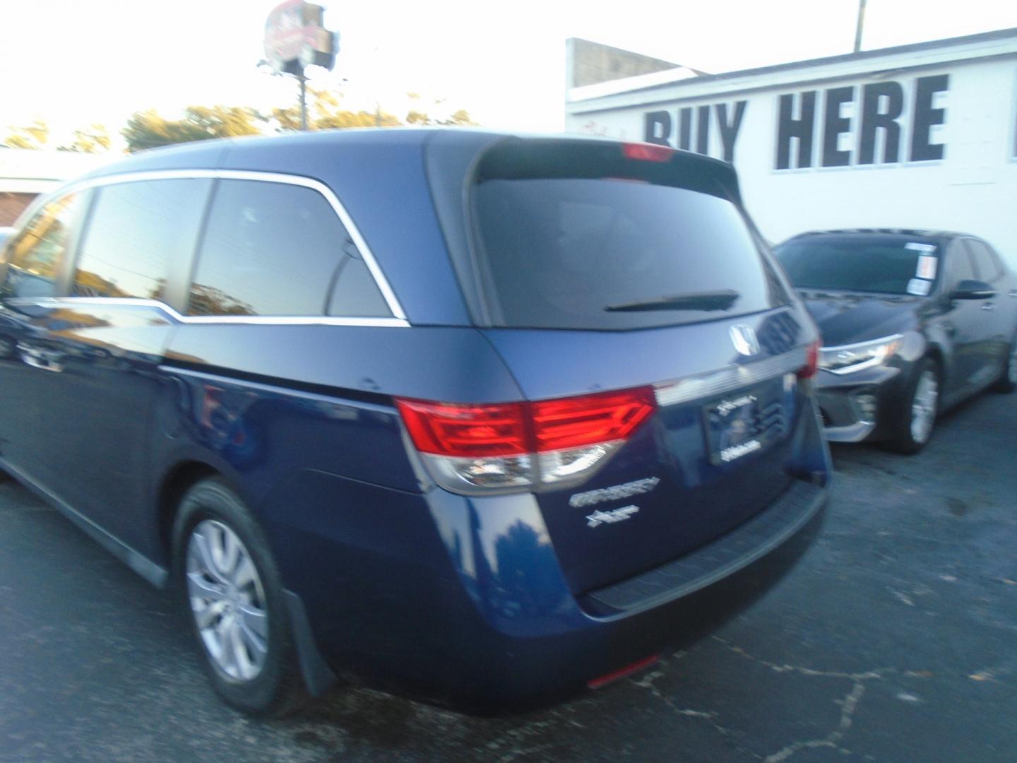 2015 Honda Odyssey EX (5FNRL5H4XFB) with an 3.5L V6 SOHC 24V engine, 6-Speed Automatic transmission, located at 6112 N Florida Avenue, Tampa, FL, 33604, (888) 521-5131, 27.954929, -82.459534 - Photo#4