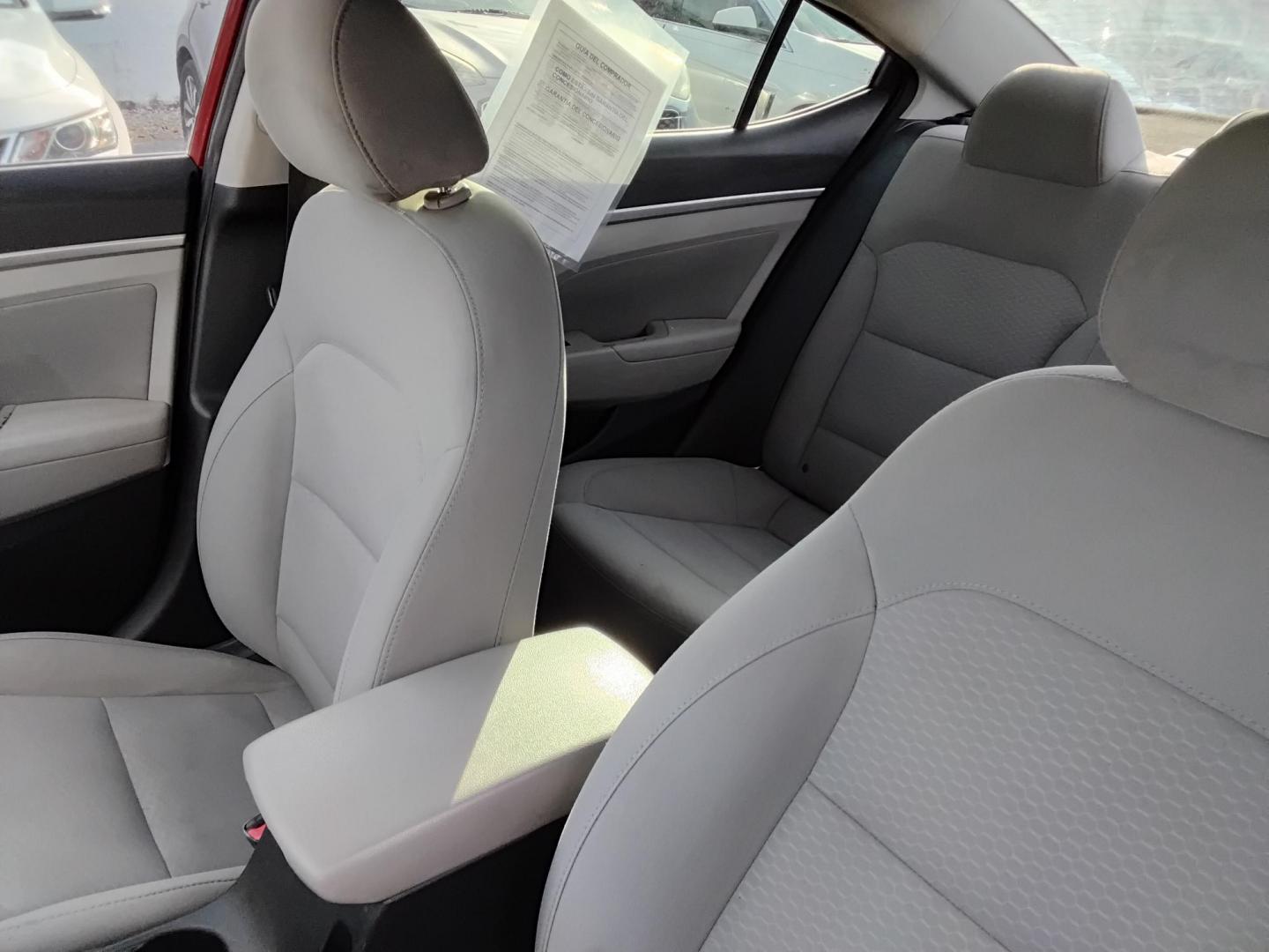 2019 RED /Beige Hyundai Elantra Limited (5NPD84LF2KH) with an 1.8L L4 DOHC 16V engine, 6A transmission, located at 6112 N Florida Avenue, Tampa, FL, 33604, (888) 521-5131, 27.954929, -82.459534 - 499$ down plus tax & tag. - Photo#21