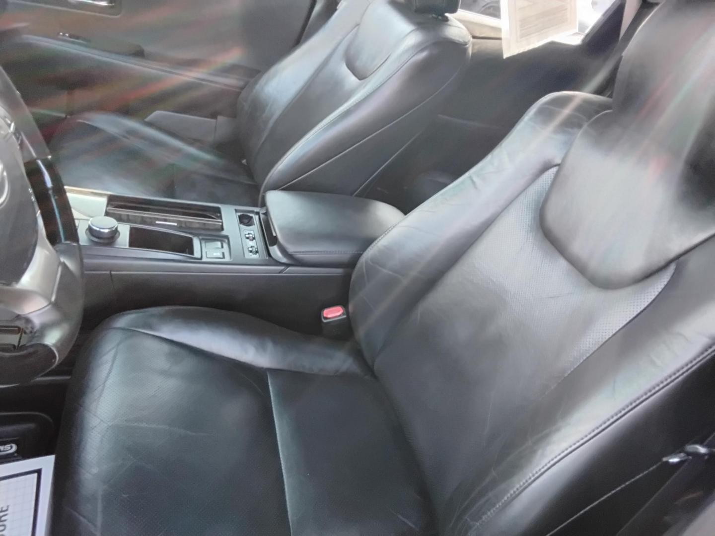 2015 GRAY /Black Lexus RX 350 FWD (2T2ZK1BA8FC) with an 3.5L V6 DOHC 24V engine, 6-Speed Automatic transmission, located at 6112 N Florida Avenue, Tampa, FL, 33604, (888) 521-5131, 27.954929, -82.459534 - 499$ down plus tax & tag. - Photo#15