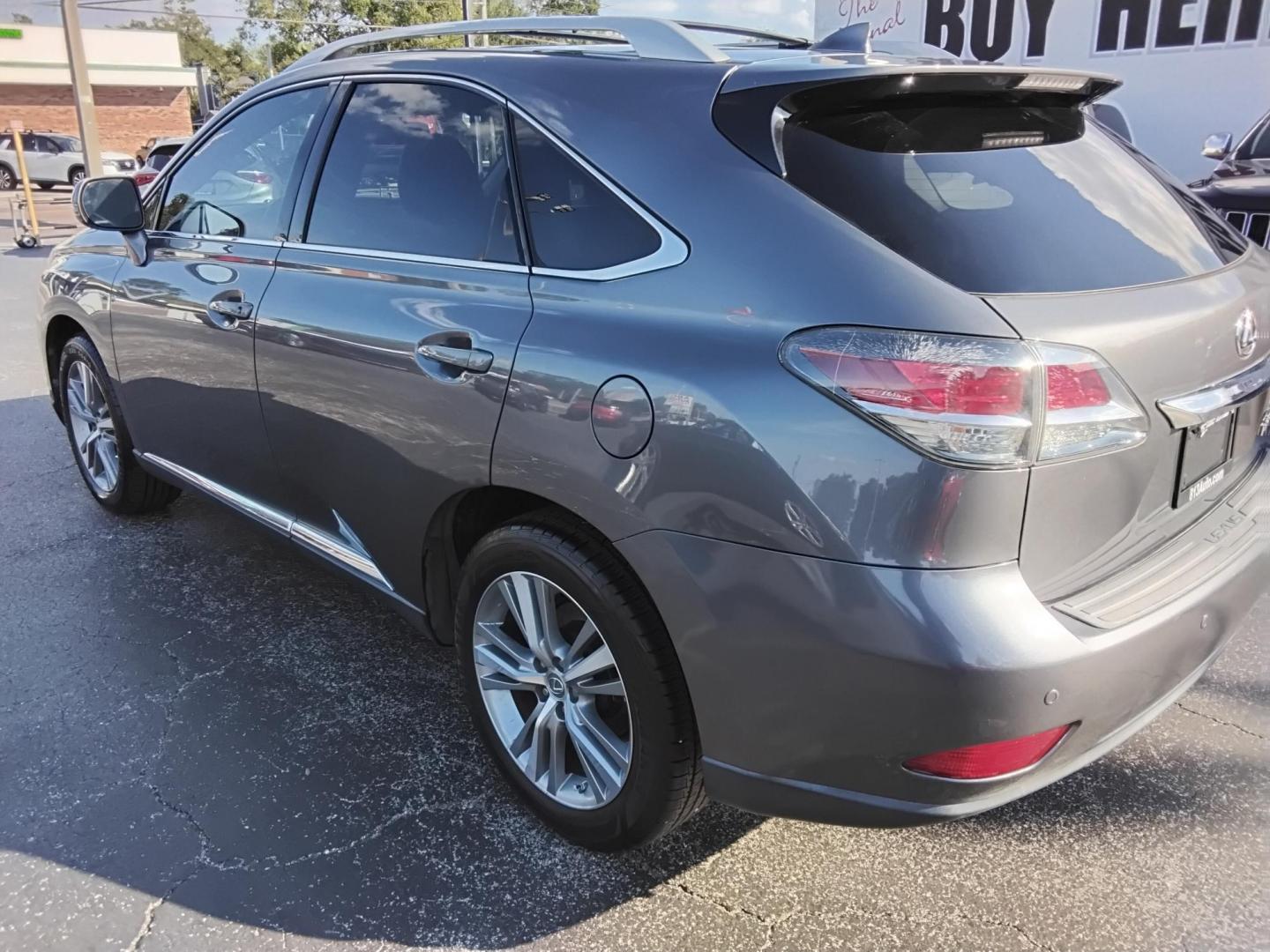 2015 GRAY /Black Lexus RX 350 FWD (2T2ZK1BA8FC) with an 3.5L V6 DOHC 24V engine, 6-Speed Automatic transmission, located at 6112 N Florida Avenue, Tampa, FL, 33604, (888) 521-5131, 27.954929, -82.459534 - 499$ down plus tax & tag. - Photo#11