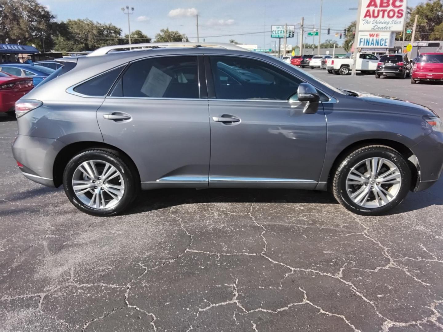 2015 GRAY /Black Lexus RX 350 FWD (2T2ZK1BA8FC) with an 3.5L V6 DOHC 24V engine, 6-Speed Automatic transmission, located at 6112 N Florida Avenue, Tampa, FL, 33604, (888) 521-5131, 27.954929, -82.459534 - 499$ down plus tax & tag. - Photo#5