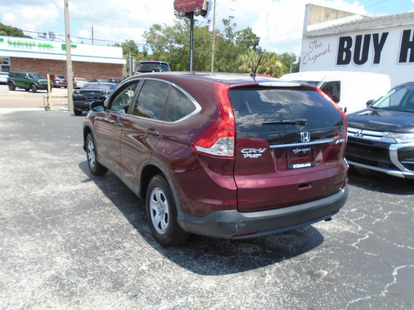 2014 Honda CR-V LX 4WD 5-Speed AT (5J6RM4H39EL) with an 2.4L L4 DOHC 16V engine, 5-Speed Automatic transmission, located at 6112 N Florida Avenue, Tampa, FL, 33604, (888) 521-5131, 27.954929, -82.459534 - Photo#5