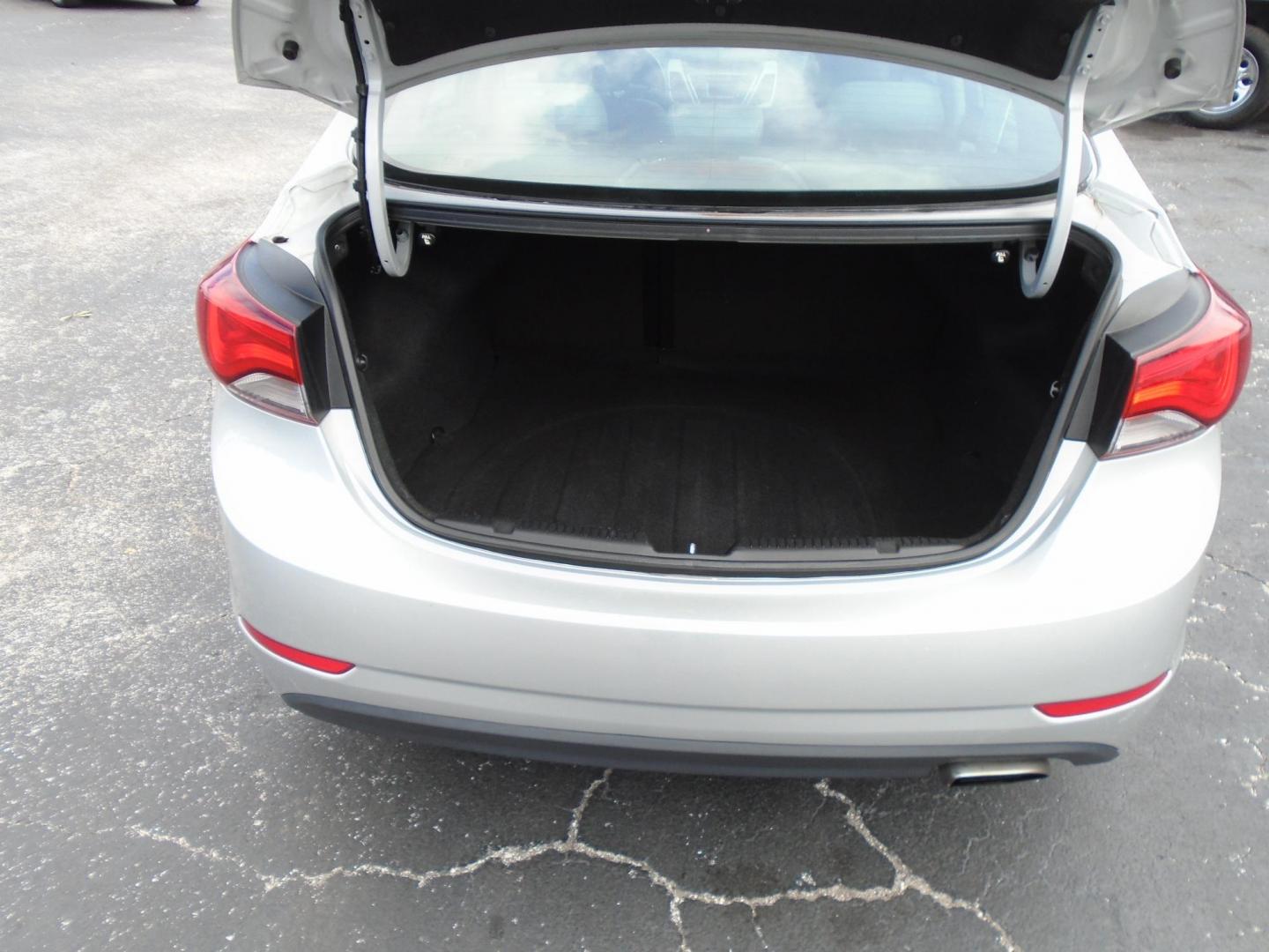 2015 SILVER /Grey Hyundai Elantra (KMHDH4AH5FU) , located at 6112 N Florida Avenue, Tampa, FL, 33604, (888) 521-5131, 27.954929, -82.459534 - 499$ down plus tax & tag. - Photo#7