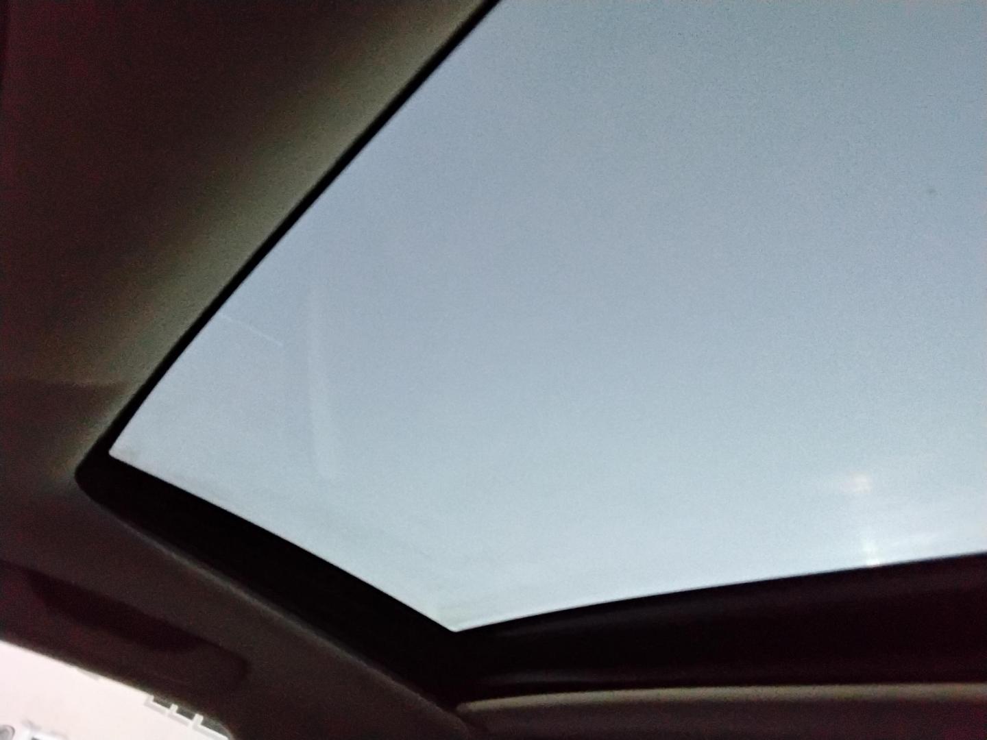 2010 GRAY /Beige Lexus ES 350 Sedan (JTHBK1EG2A2) with an 3.5L V6 DOHC 24V engine, 6-Speed Automatic transmission, located at 6112 N Florida Avenue, Tampa, FL, 33604, (888) 521-5131, 27.954929, -82.459534 - 499$ down plus tax & tag. - Photo#8