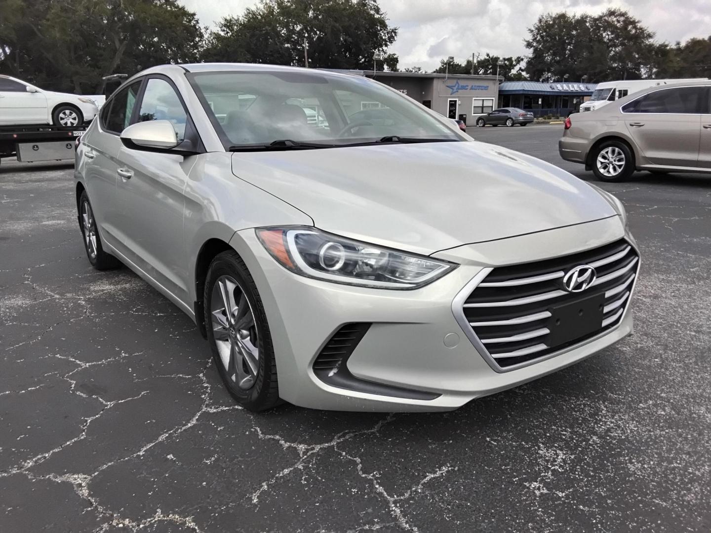2017 TAN /Beige Hyundai Elantra Limited (KMHD84LF1HU) with an 1.8L L4 DOHC 16V engine, 6A transmission, located at 6112 N Florida Avenue, Tampa, FL, 33604, (888) 521-5131, 27.954929, -82.459534 - 499$ DOWN PLUS TAX & TAG. - Photo#3