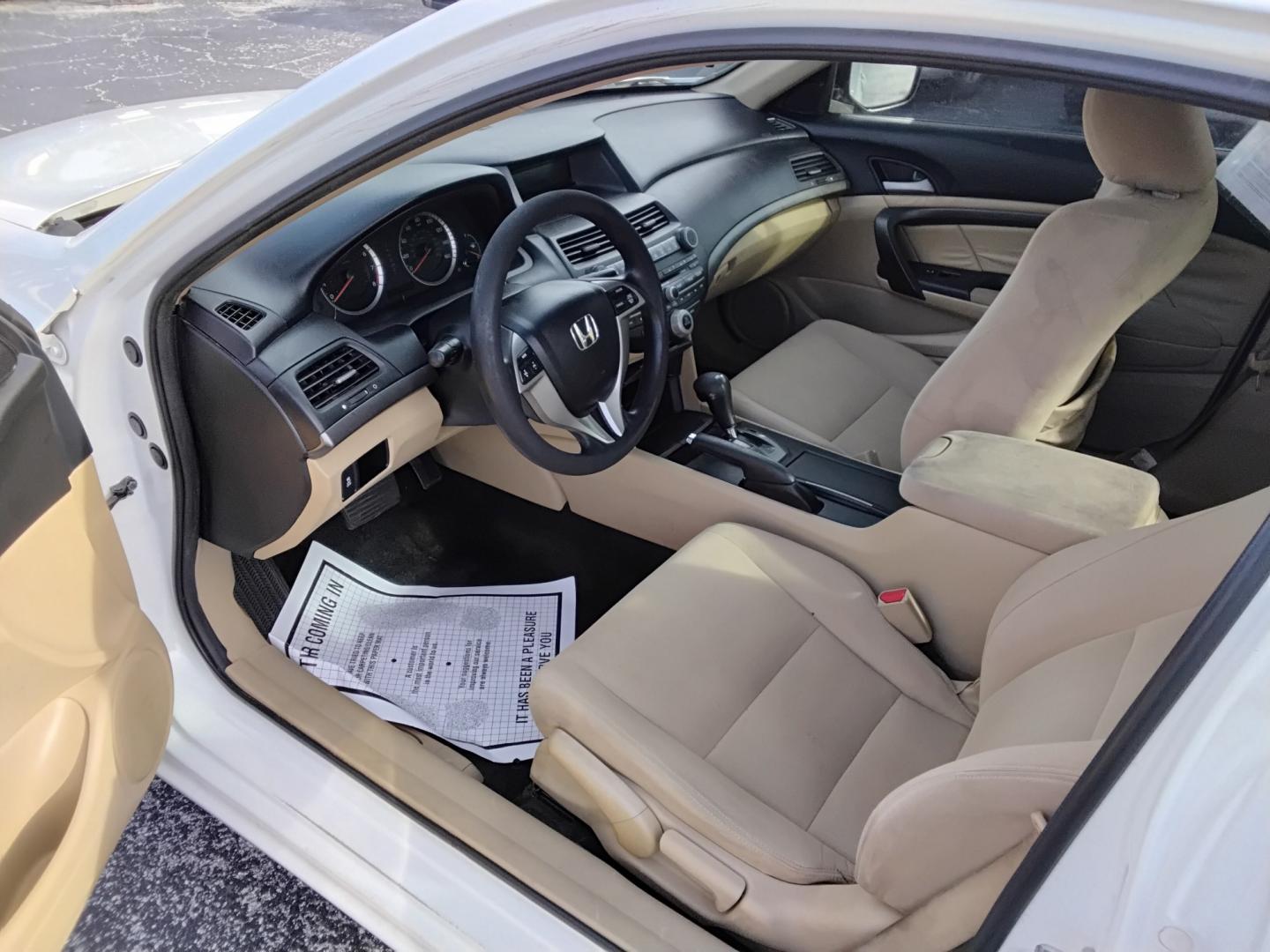2012 White /Beige Honda Accord (1HGCS1B32CA) , located at 6112 N Florida Avenue, Tampa, FL, 33604, (888) 521-5131, 27.954929, -82.459534 - $499 DOWN PLUS TAX & TAG.- Photo#9