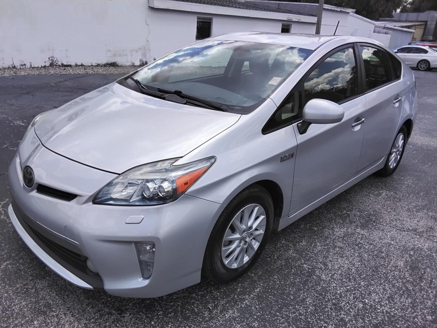 2012 SILVER /Black Toyota Prius (JTDKN3DP0C3) , located at 6112 N Florida Avenue, Tampa, FL, 33604, (888) 521-5131, 27.954929, -82.459534 - $499 DOWN PLUS TAX & TAG- Photo#3