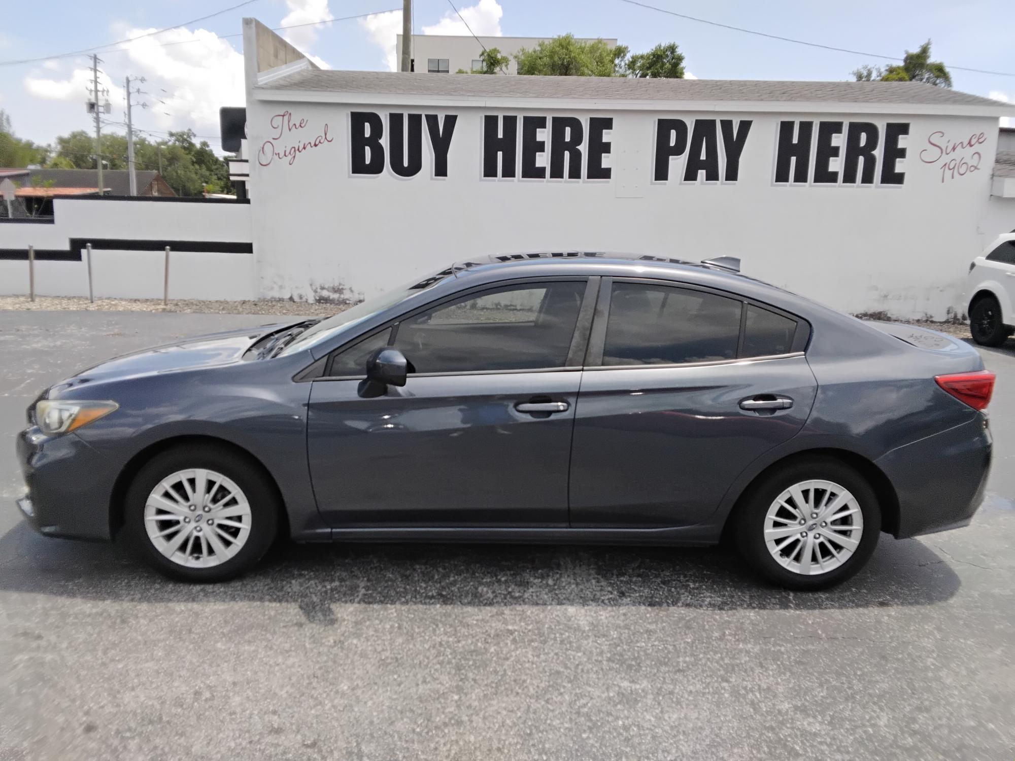 2017 Subaru Impreza 2.0i Premium CVT 4-Door