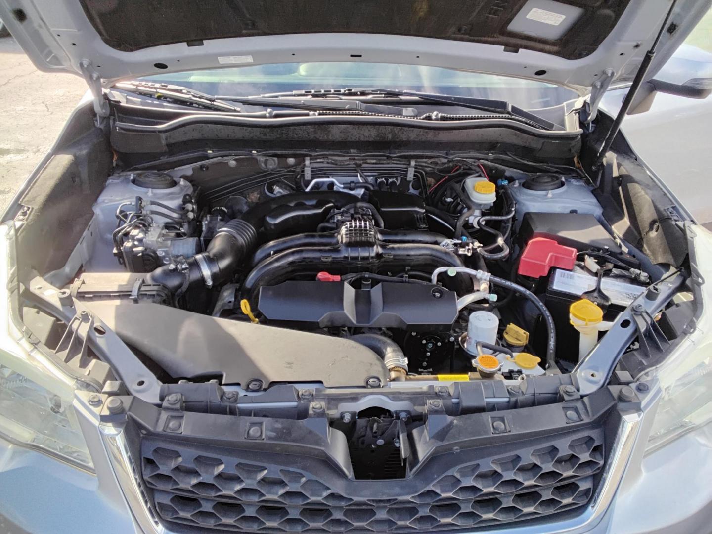 2014 SILVER /Beige Subaru Forester (JF2SJAPC8EH) , located at 6112 N Florida Avenue, Tampa, FL, 33604, (888) 521-5131, 27.954929, -82.459534 - 499$ DOWN PLUS TAX & TAG. - Photo#14