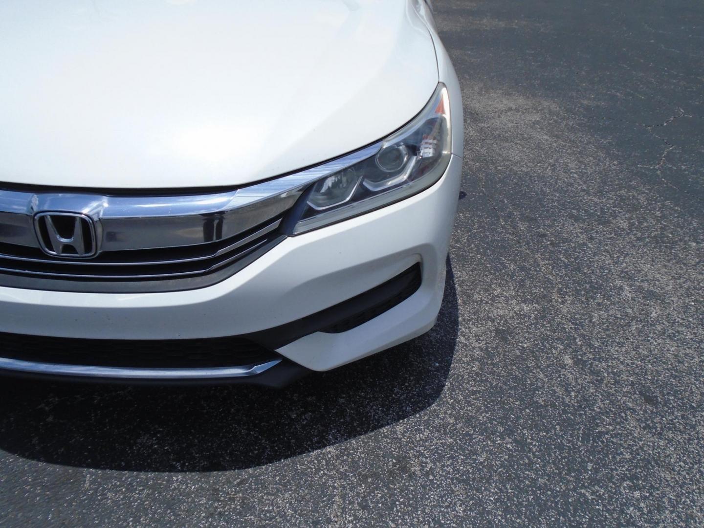 2017 WHITE Honda Accord LX Sedan CVT (1HGCR2F30HA) with an 2.4L L4 DOHC 16V engine, CVT transmission, located at 6112 N Florida Avenue, Tampa, FL, 33604, (888) 521-5131, 27.954929, -82.459534 - Photo#3
