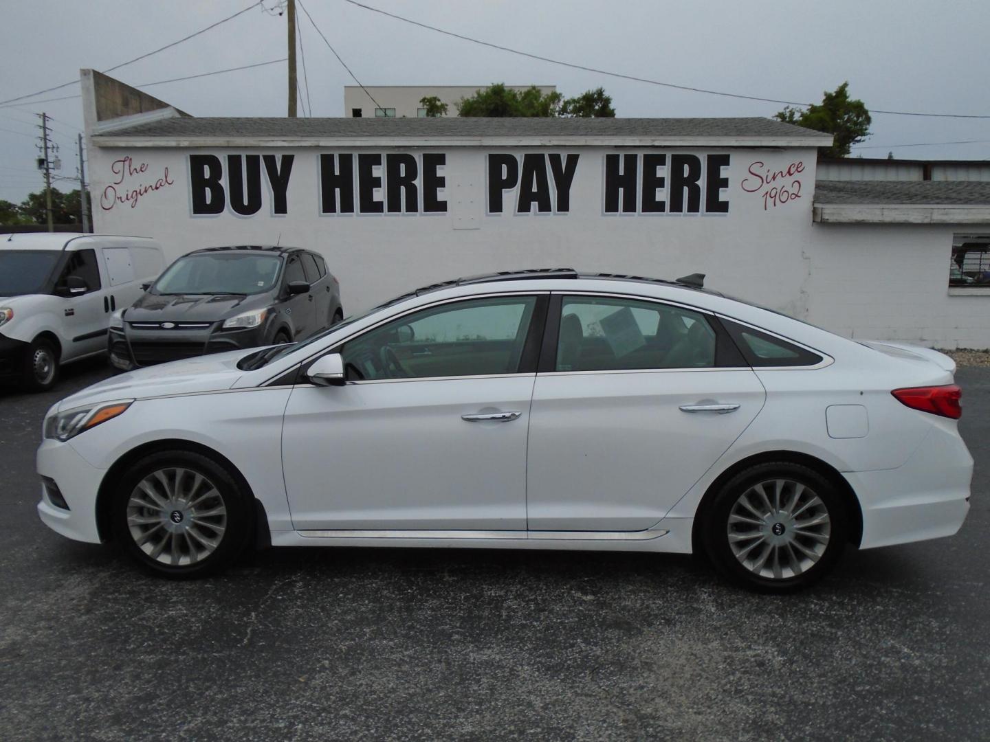 2015 Hyundai Sonata (5NPE34AF4FH) , located at 6112 N Florida Avenue, Tampa, FL, 33604, (888) 521-5131, 27.954929, -82.459534 - Photo#0
