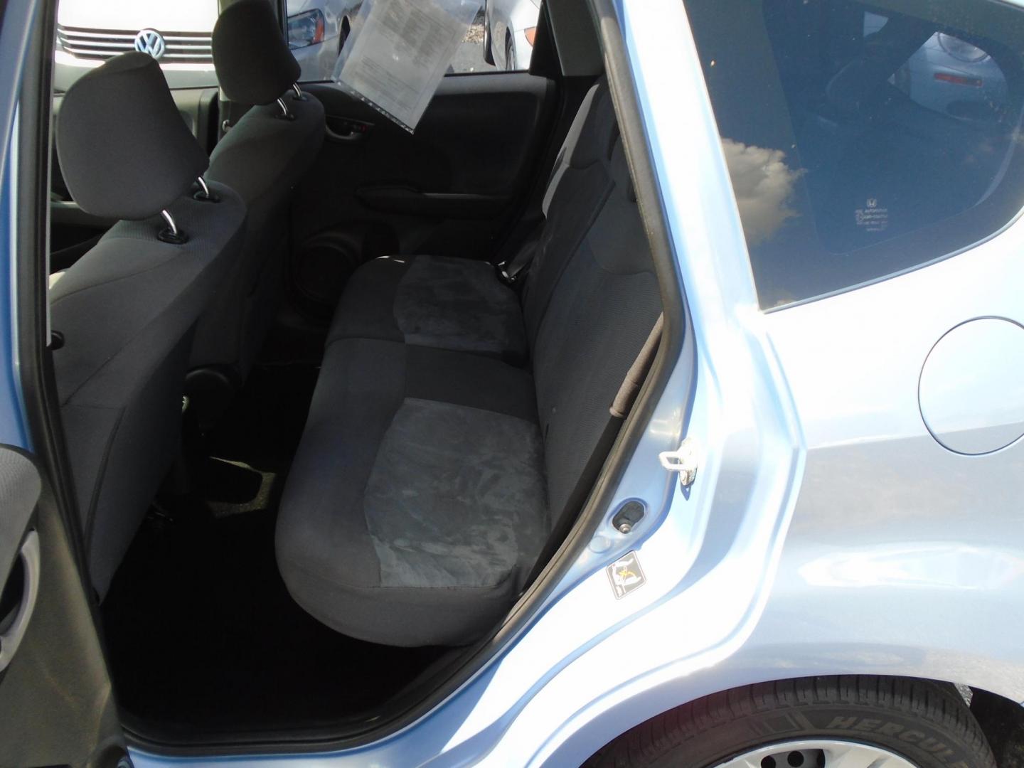 2009 Blue /GREY Honda Fit (JHMGE88289C) , located at 6112 N Florida Avenue, Tampa, FL, 33604, (888) 521-5131, 27.954929, -82.459534 - 499$ down plus tag & tax. - Photo#7