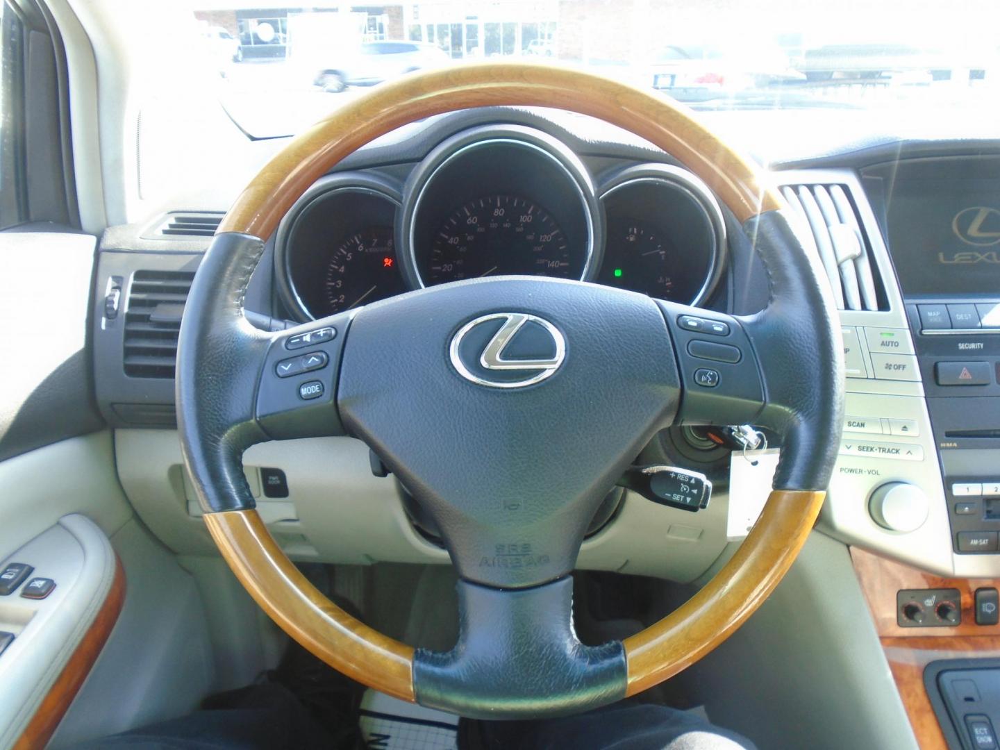 2009 Lexus RX 350 (2T2HK31U39C) , located at 6112 N Florida Avenue, Tampa, FL, 33604, (888) 521-5131, 27.954929, -82.459534 - Photo#12