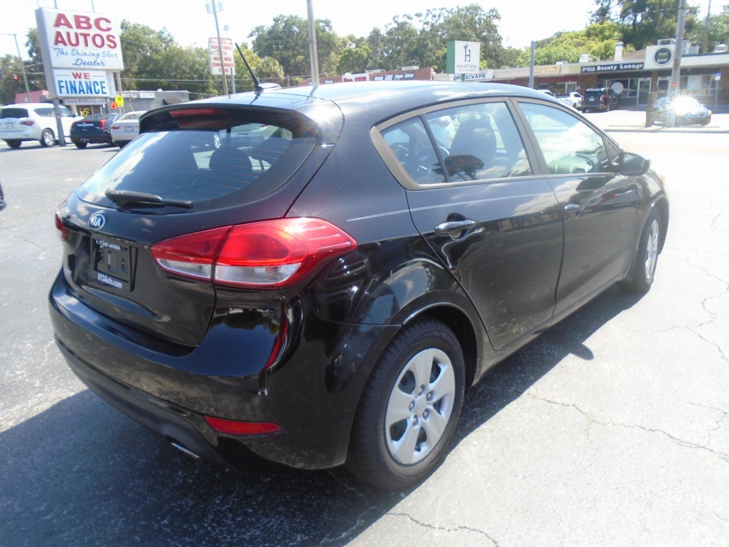 2018 Kia Forte 5-Door (KNAFK5A84J5) , located at 6112 N Florida Avenue, Tampa, FL, 33604, (888) 521-5131, 27.954929, -82.459534 - Photo#9