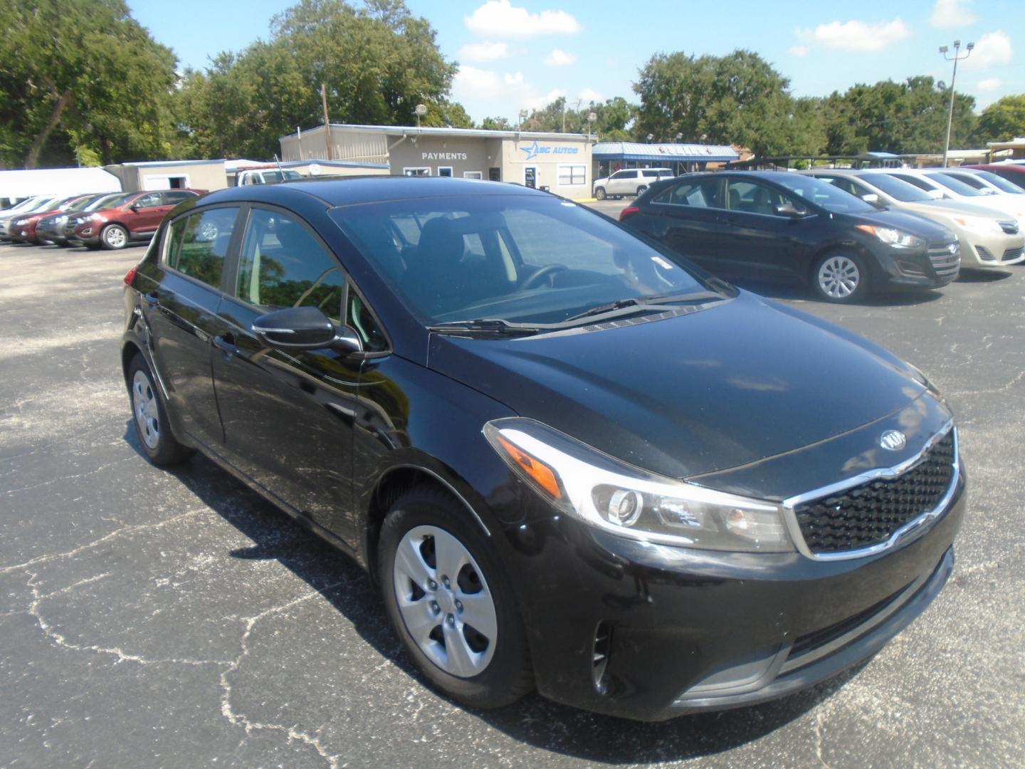 2018 Kia Forte 5-Door (KNAFK5A84J5) , located at 6112 N Florida Avenue, Tampa, FL, 33604, (888) 521-5131, 27.954929, -82.459534 - Photo#7