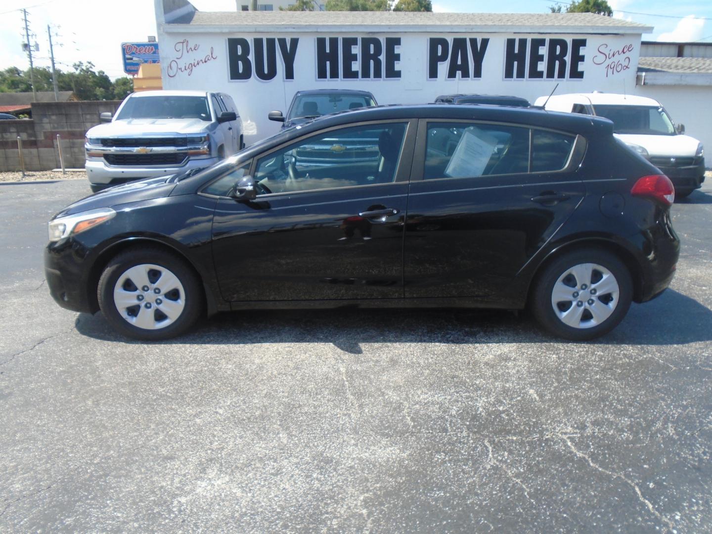 2018 Kia Forte 5-Door (KNAFK5A84J5) , located at 6112 N Florida Avenue, Tampa, FL, 33604, (888) 521-5131, 27.954929, -82.459534 - Photo#0