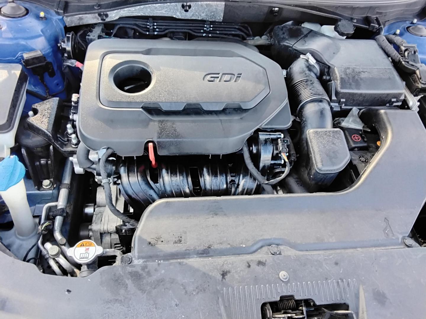 2015 Blue /Grey Hyundai Sonata (5NPE34AF6FH) , located at 6112 N Florida Avenue, Tampa, FL, 33604, (888) 521-5131, 27.954929, -82.459534 - 499$ DOWN PLUS TAX & TAG. - Photo#19