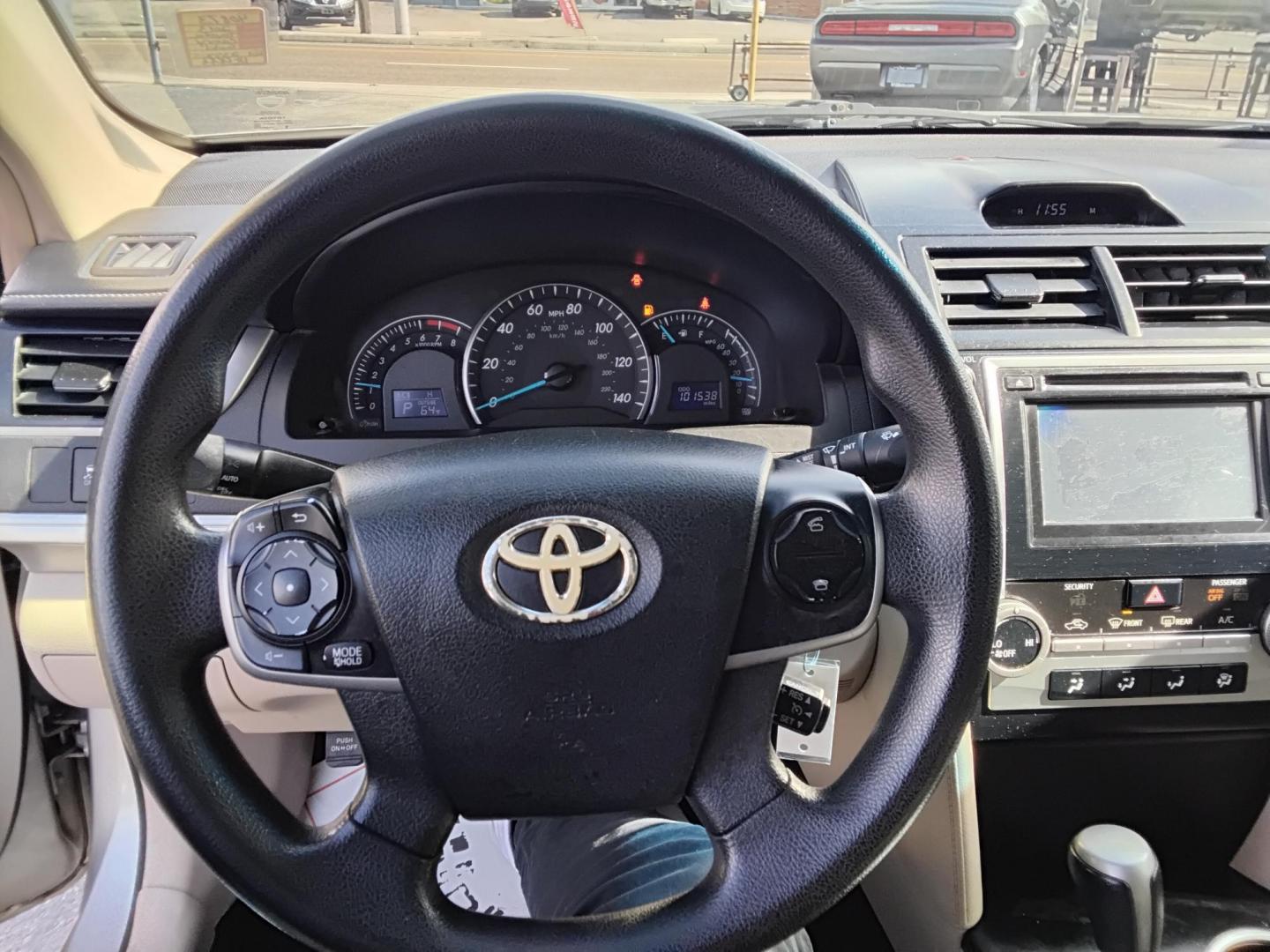 2013 GOLD /Beige Toyota Camry (4T1BF1FK2DU) , located at 6112 N Florida Avenue, Tampa, FL, 33604, (888) 521-5131, 27.954929, -82.459534 - $499 DOWN PLUS TAX & TAG.- Photo#8