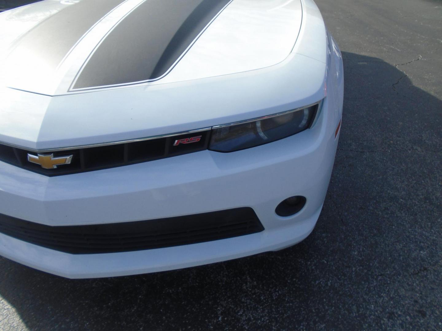 2015 Chevrolet Camaro (2G1FD1E33F9) , located at 6112 N Florida Avenue, Tampa, FL, 33604, (888) 521-5131, 27.954929, -82.459534 - Photo#3