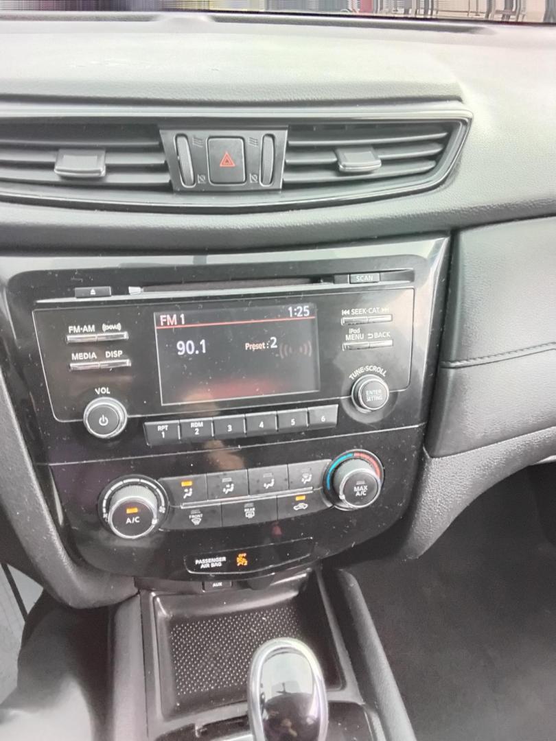 2017 GRAY /Grey Nissan Rogue (5N1AT2MT9HC) , located at 6112 N Florida Avenue, Tampa, FL, 33604, (888) 521-5131, 27.954929, -82.459534 - $499 down plus tax & tag.- Photo#18