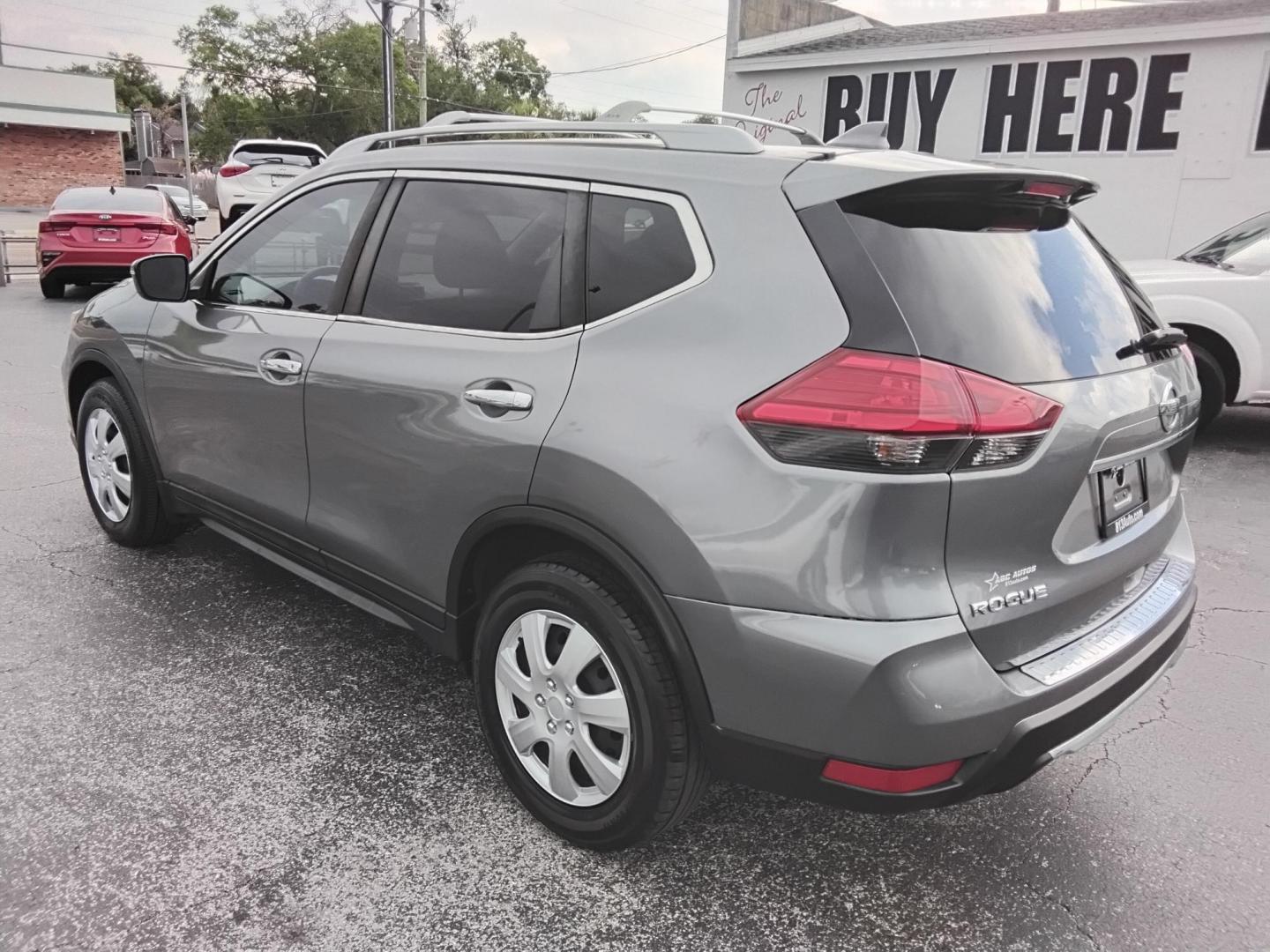 2017 GRAY /Grey Nissan Rogue (5N1AT2MT9HC) , located at 6112 N Florida Avenue, Tampa, FL, 33604, (888) 521-5131, 27.954929, -82.459534 - $499 down plus tax & tag.- Photo#4