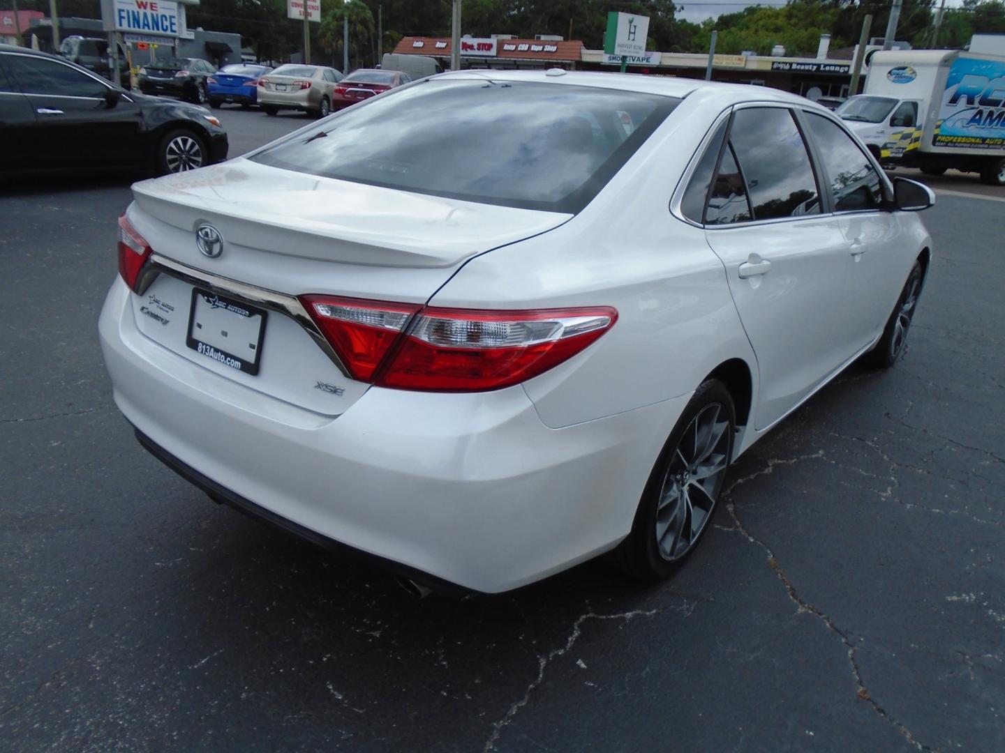 2015 Toyota Camry (4T1BF1FK4FU) , located at 6112 N Florida Avenue, Tampa, FL, 33604, (888) 521-5131, 27.954929, -82.459534 - Photo#6