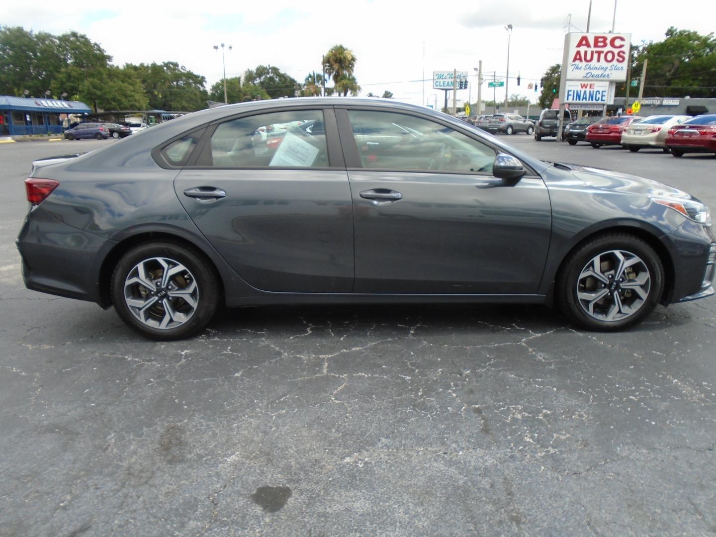 2019 Kia Forte (3KPF24AD0KE) , located at 6112 N Florida Avenue, Tampa, FL, 33604, (888) 521-5131, 27.954929, -82.459534 - Photo#2