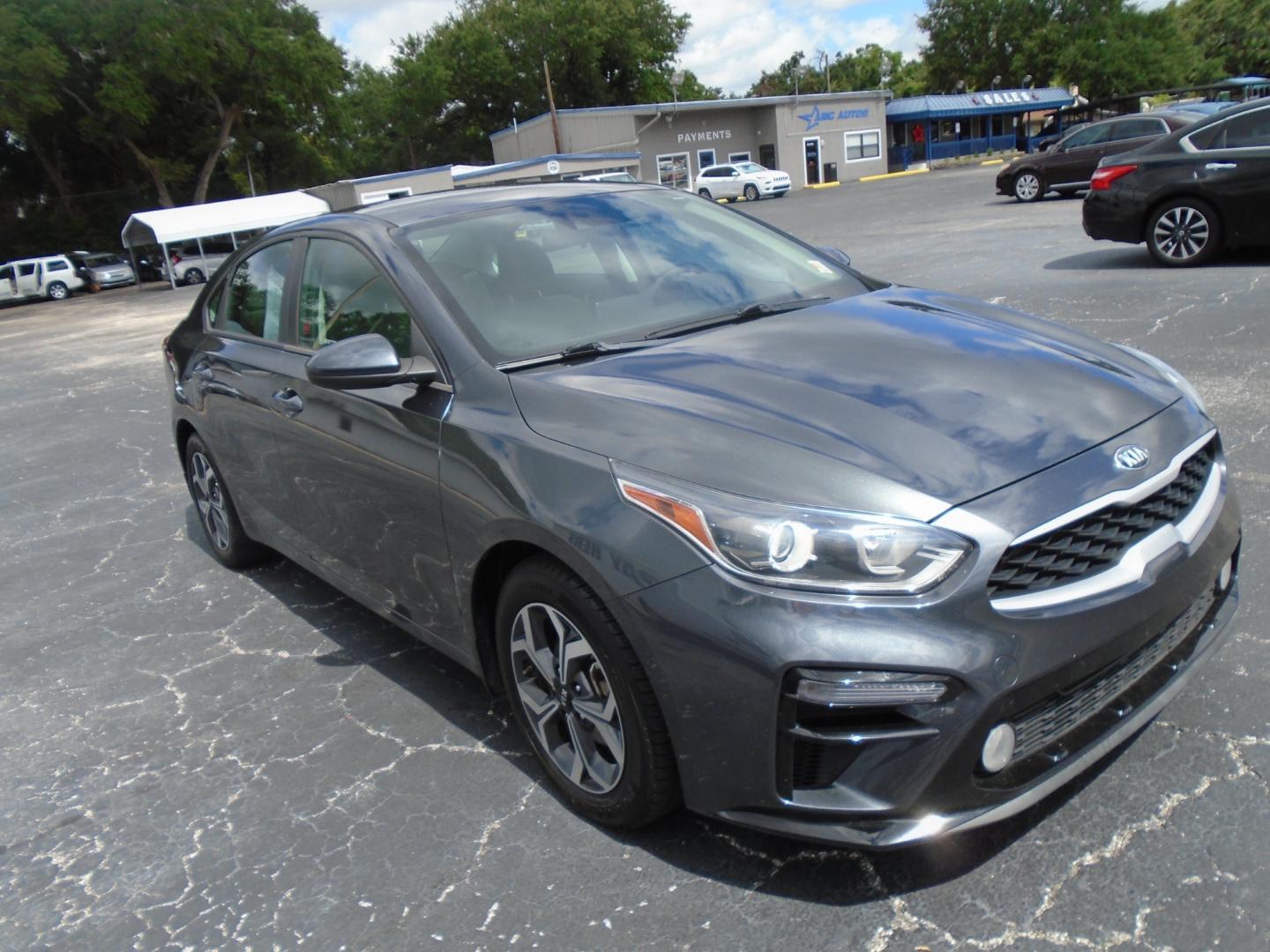 2019 Kia Forte (3KPF24AD0KE) , located at 6112 N Florida Avenue, Tampa, FL, 33604, (888) 521-5131, 27.954929, -82.459534 - Photo#10