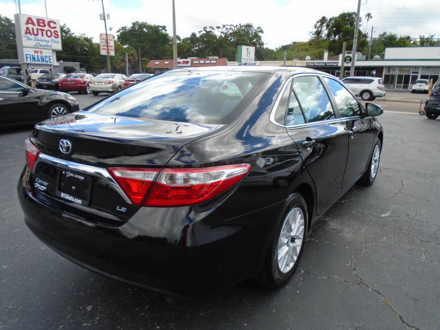 2017 Toyota Camry (4T1BF1FK8HU) , located at 6112 N Florida Avenue, Tampa, FL, 33604, (888) 521-5131, 27.954929, -82.459534 - Photo#6