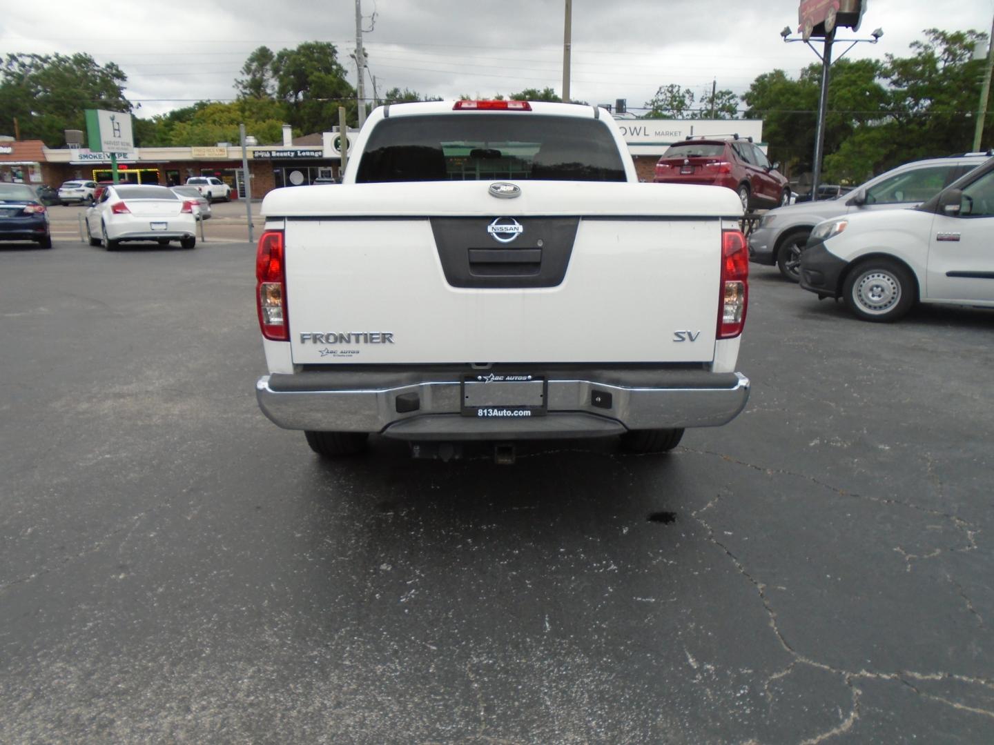 2011 Nissan Frontier (1N6AD0ER2BC) , located at 6112 N Florida Avenue, Tampa, FL, 33604, (888) 521-5131, 27.954929, -82.459534 - Photo#3