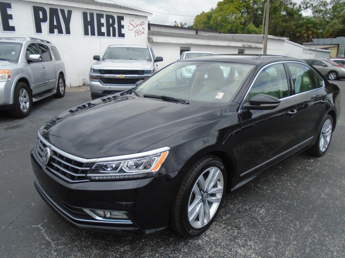 2017 Volkswagen Passat (1VWGT7A39HC) , located at 6112 N Florida Avenue, Tampa, FL, 33604, (888) 521-5131, 27.954929, -82.459534 - Photo#4