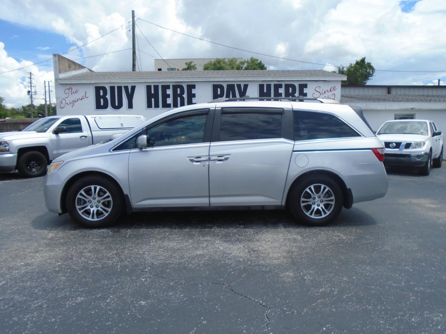 2011 Honda Odyssey (5FNRL5H67BB) , located at 6112 N Florida Avenue, Tampa, FL, 33604, (888) 521-5131, 27.954929, -82.459534 - Photo#0