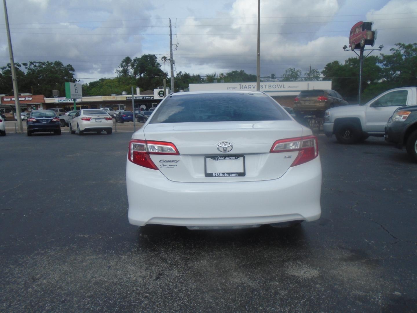 2014 Toyota Camry (4T1BF1FK4EU) , located at 6112 N Florida Avenue, Tampa, FL, 33604, (888) 521-5131, 27.954929, -82.459534 - Photo#3