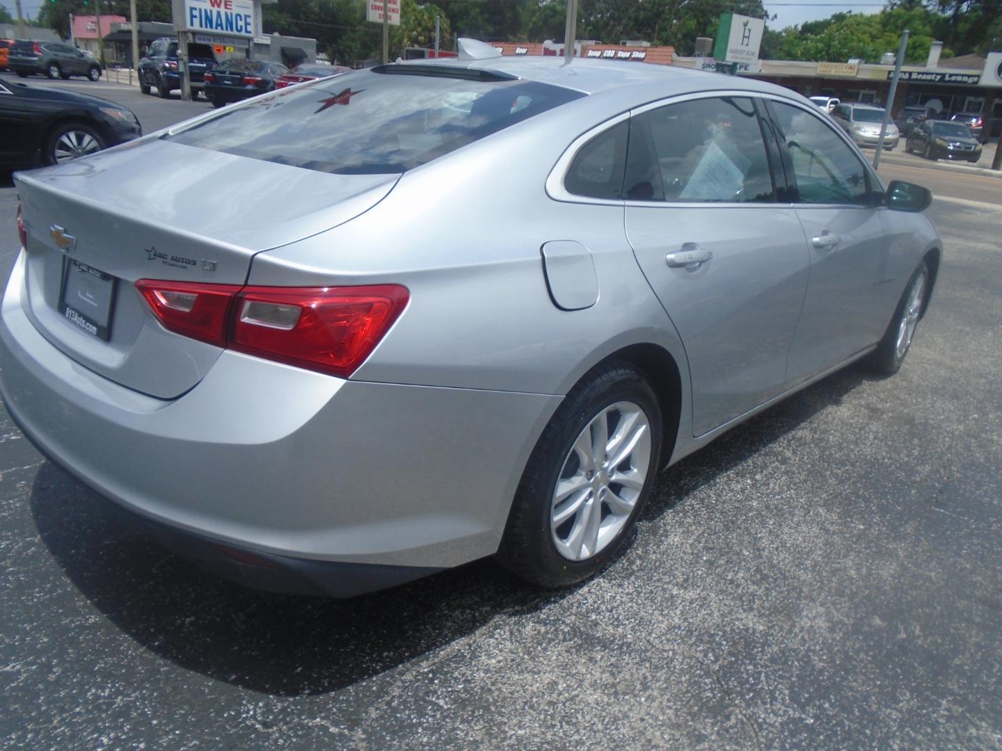 2018 Chevrolet Malibu (1G1ZD5ST4JF) , located at 6112 N Florida Avenue, Tampa, FL, 33604, (888) 521-5131, 27.954929, -82.459534 - Photo#9