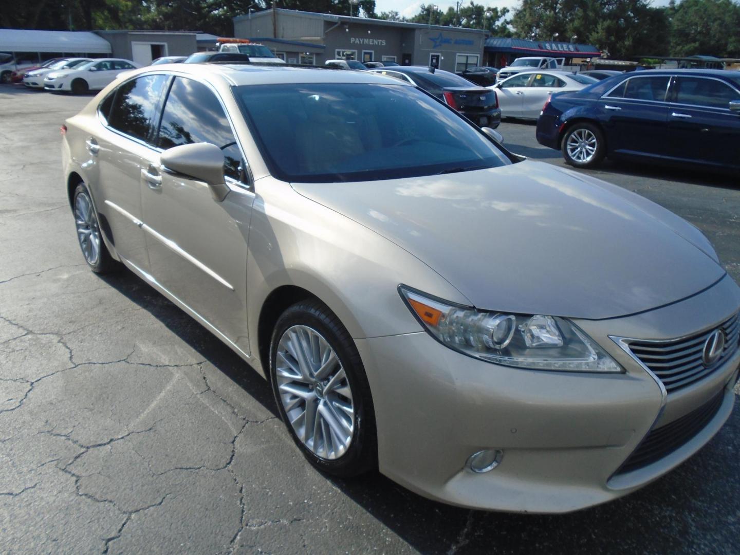 2013 Gold /Beige Lexus ES 350 (JTHBK1GG3D2) , located at 6112 N Florida Avenue, Tampa, FL, 33604, (888) 521-5131, 27.954929, -82.459534 - 499$ Down plus tax & tag. - Photo#5