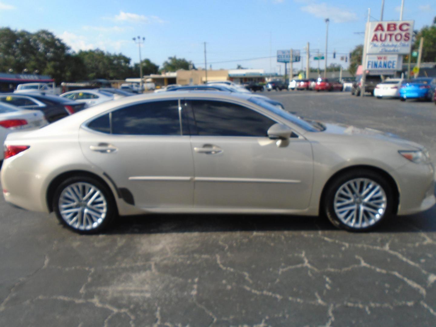 2013 Gold /Beige Lexus ES 350 (JTHBK1GG3D2) , located at 6112 N Florida Avenue, Tampa, FL, 33604, (888) 521-5131, 27.954929, -82.459534 - 499$ Down plus tax & tag. - Photo#7