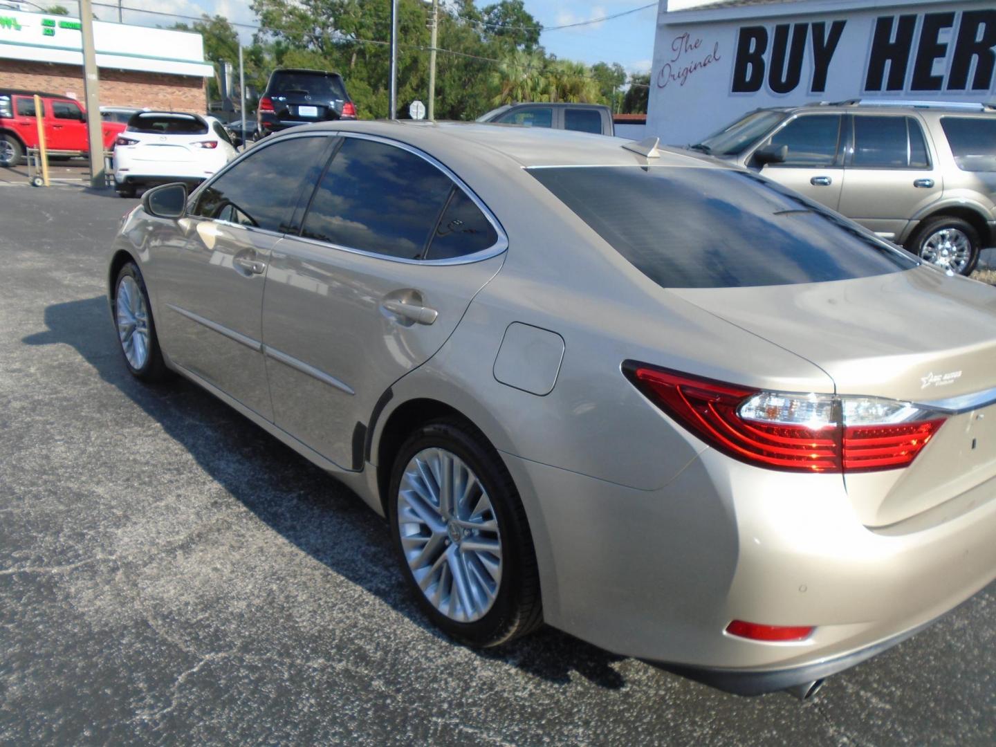 2013 Gold /Beige Lexus ES 350 (JTHBK1GG3D2) , located at 6112 N Florida Avenue, Tampa, FL, 33604, (888) 521-5131, 27.954929, -82.459534 - 499$ Down plus tax & tag. - Photo#10