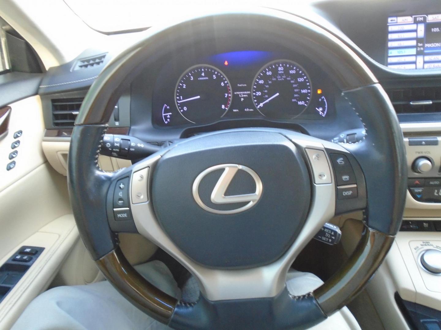 2013 Gold /Beige Lexus ES 350 (JTHBK1GG3D2) , located at 6112 N Florida Avenue, Tampa, FL, 33604, (888) 521-5131, 27.954929, -82.459534 - 499$ Down plus tax & tag. - Photo#23