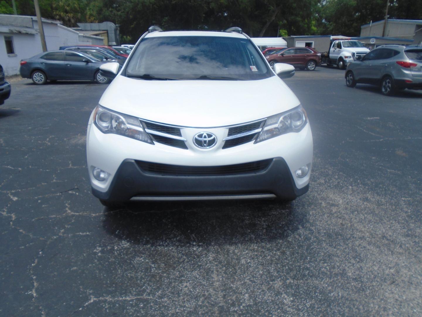 2015 Toyota RAV4 (2T3YFREV1FW) , located at 6112 N Florida Avenue, Tampa, FL, 33604, (888) 521-5131, 27.954929, -82.459534 - Photo#1