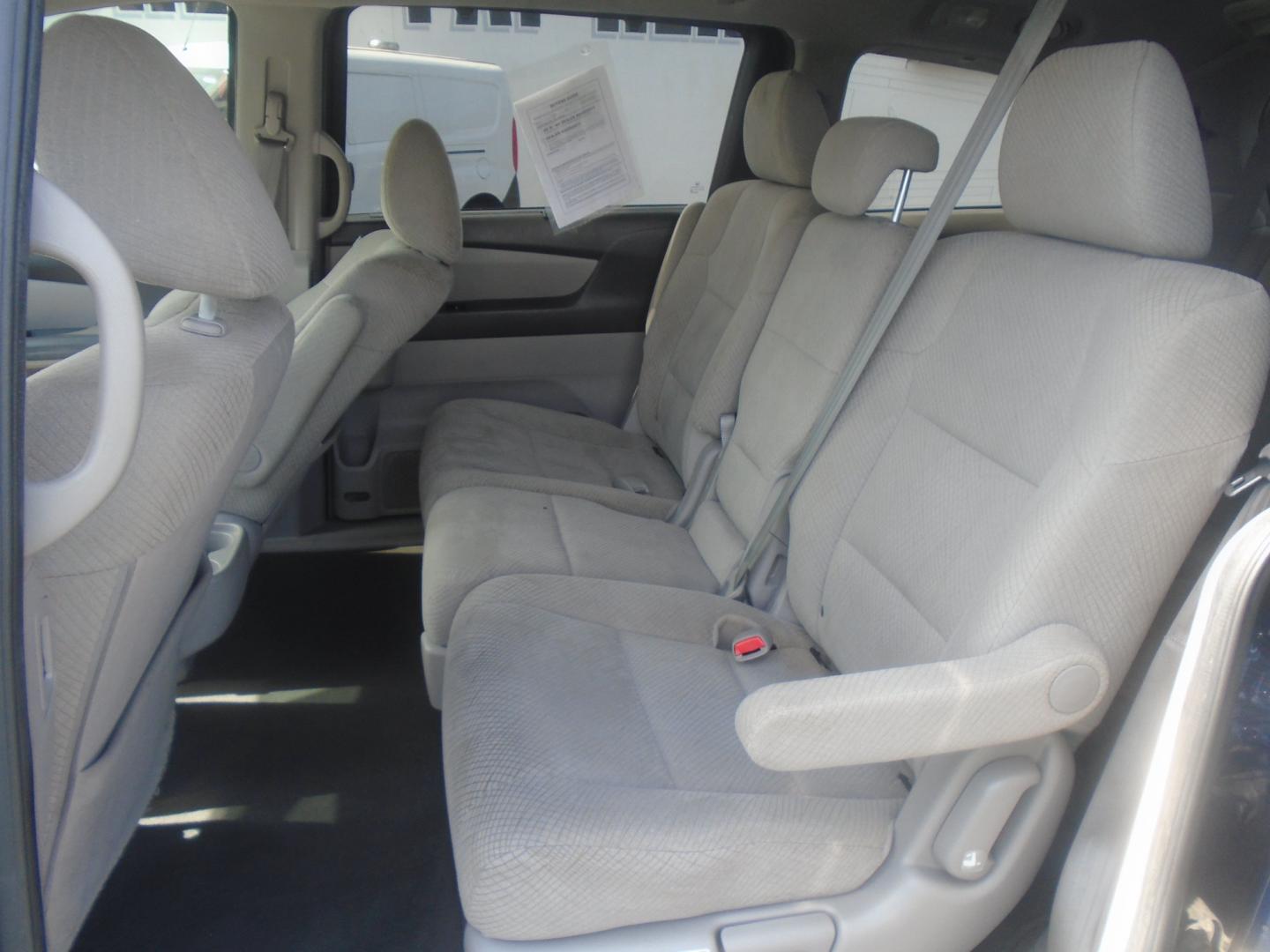 2016 Honda Odyssey (5FNRL5H33GB) , located at 6112 N Florida Avenue, Tampa, FL, 33604, (888) 521-5131, 27.954929, -82.459534 - Photo#13