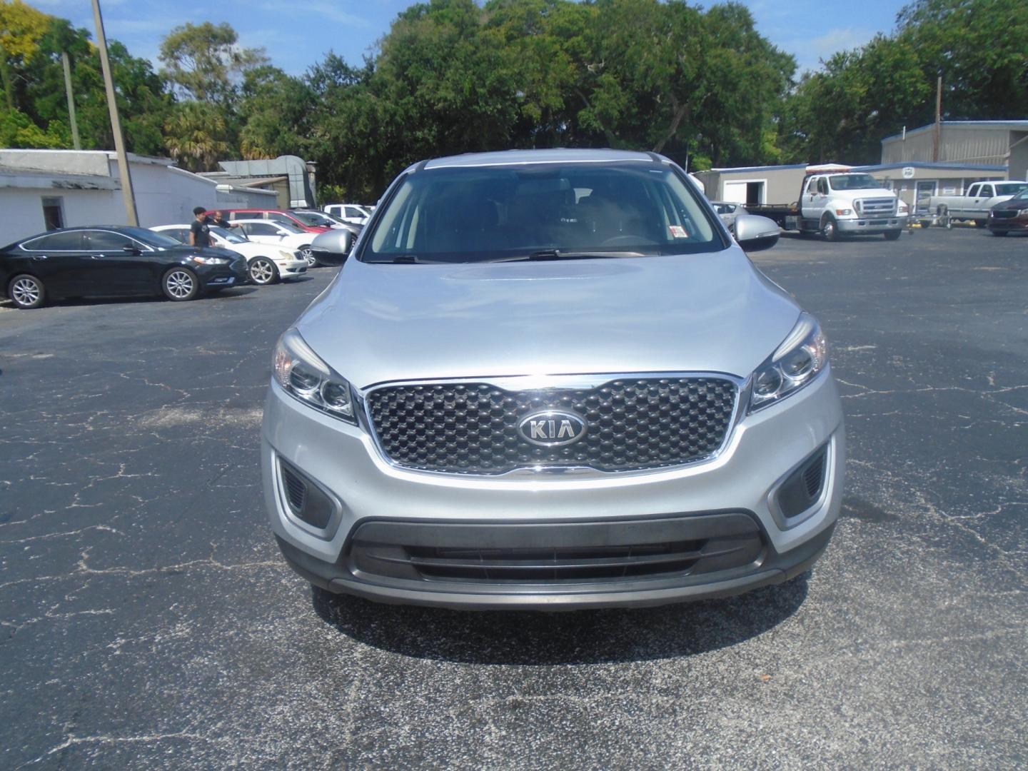 2018 Kia Sorento (5XYPG4A30JG) , located at 6112 N Florida Avenue, Tampa, FL, 33604, (888) 521-5131, 27.954929, -82.459534 - Photo#0