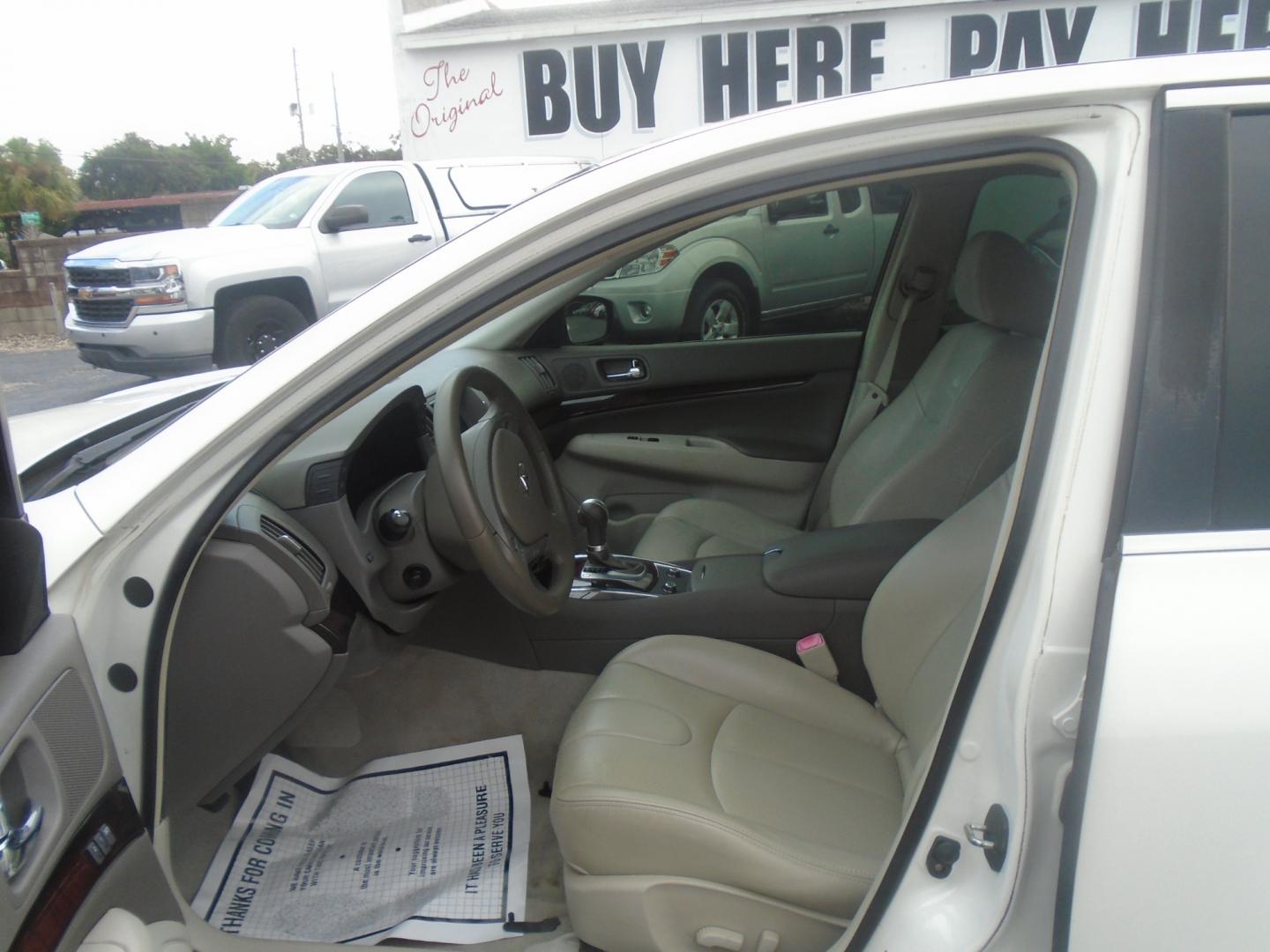 2012 Infiniti G Sedan (JN1CV6AP4CM) , located at 6112 N Florida Avenue, Tampa, FL, 33604, (888) 521-5131, 27.954929, -82.459534 - Photo#12