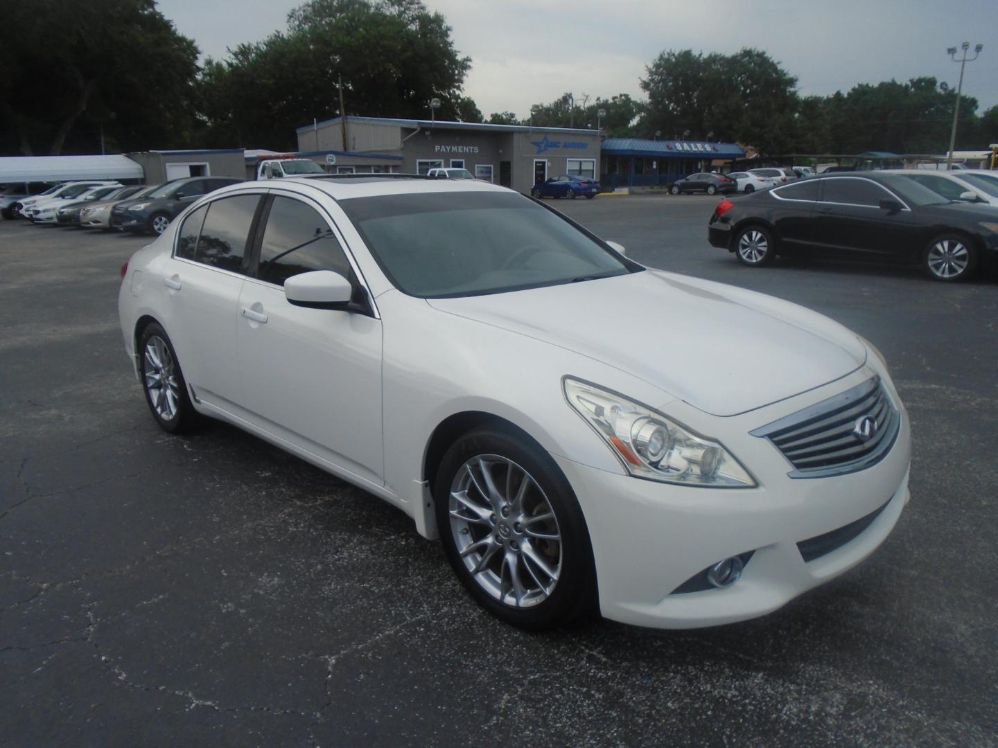 2012 Infiniti G Sedan (JN1CV6AP4CM) , located at 6112 N Florida Avenue, Tampa, FL, 33604, (888) 521-5131, 27.954929, -82.459534 - Photo#7